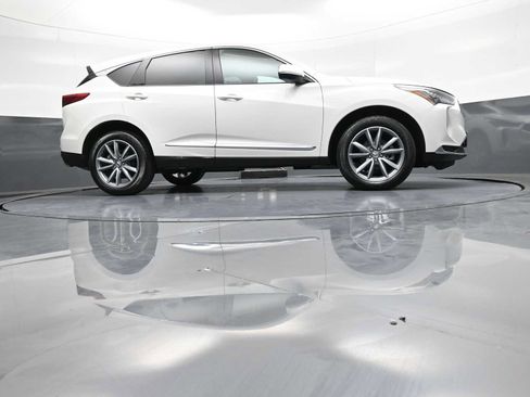 Certified 2024 Acura RDX w/ Technology Package AWD/4WD image 29