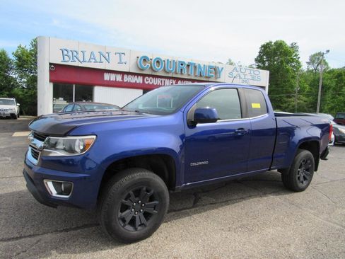 Used 2017 Chevrolet Colorado LT w/ LT Convenience Package AWD/4WD image 29