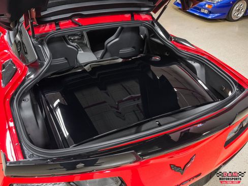 Used 2019 Chevrolet Corvette Z06 RWD image 32