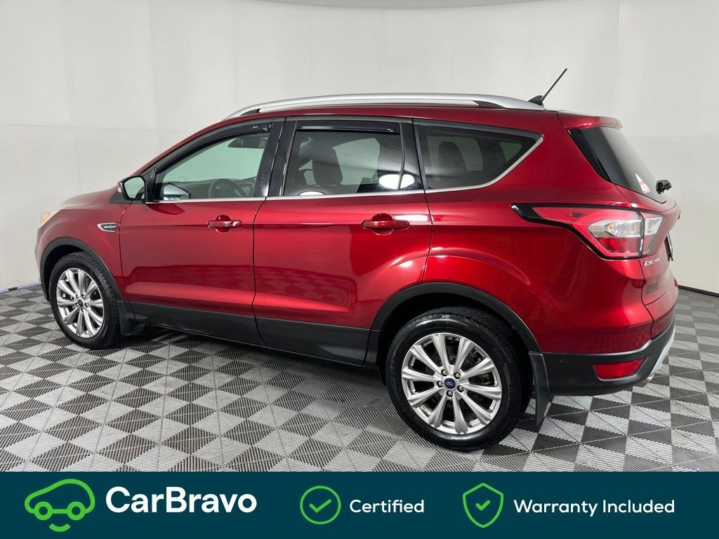 Used 2018 Ford Escape Titanium w/ Ford Safe & Smart Package AWD/4WD image 10