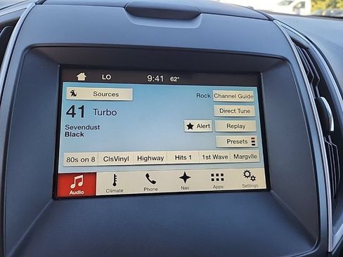 Used 2016 Ford Edge SEL w/ Equipment Group 201A AWD/4WD image 19