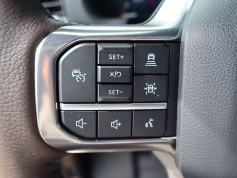 Certified 2025 Ford F150 King Ranch w/ FX4 Off-Road Package AWD/4WD image 16