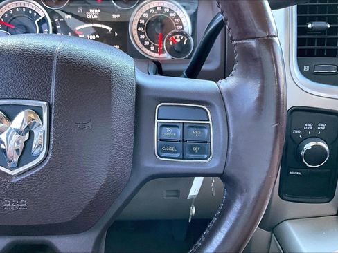 Used 2014 RAM 3500 SLT w/ Luxury Group image 13