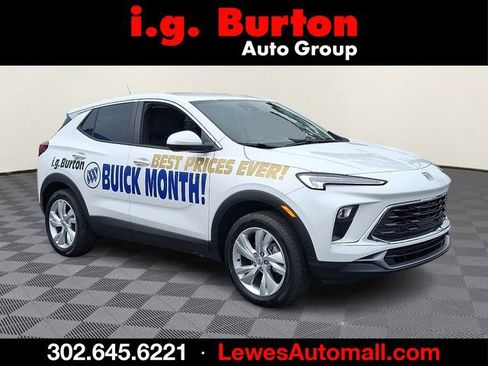 New 2026 Buick Encore GX Preferred w/ Comfort Package AWD/4WD image 1
