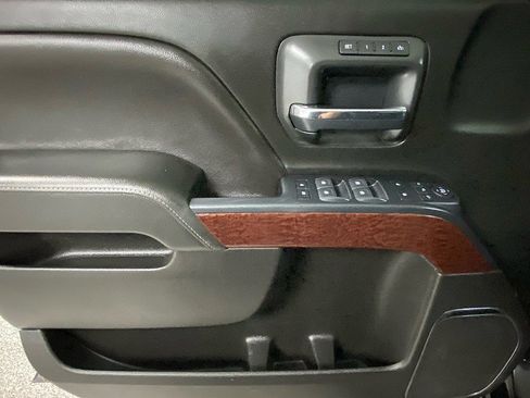 Used 2019 GMC Sierra 2500 SLT image 9