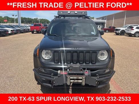 Used 2018 Jeep Renegade Altitude w/ Safety & Security Group image 2
