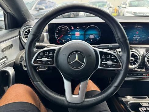 Used 2019 Mercedes-Benz A 220 4MATIC w/ Premium Package image 8