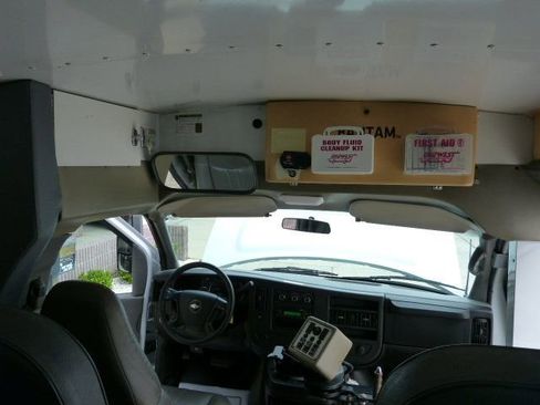 Used 2008 Chevrolet Express 3500 w/ School Bus Package image 33