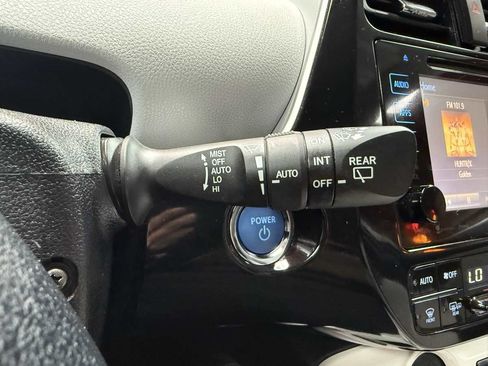 Used 2017 Toyota Prius Four Touring w/ Premium Convenience Package FWD image 17