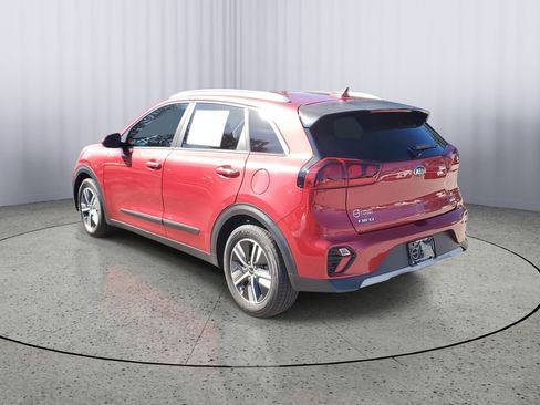 Used 2020 Kia Niro LXS image 6