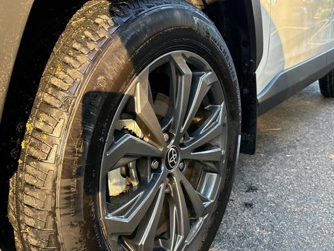 Used 2023 Toyota RAV4 Limited image 10