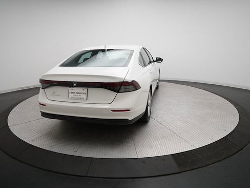 Used 2023 Honda Accord LX image 34