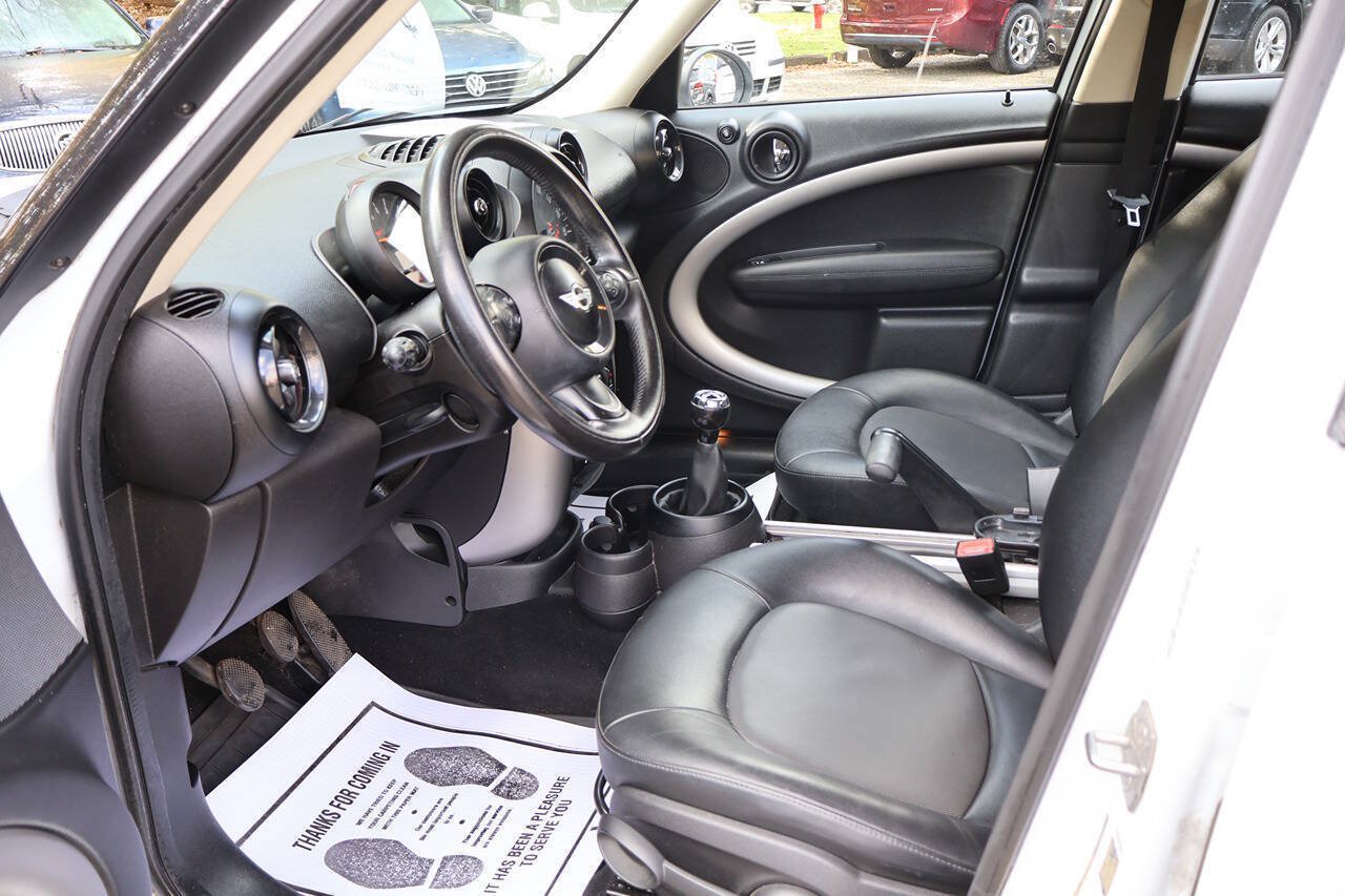 Used 2016 MINI Cooper Countryman FWD image 15