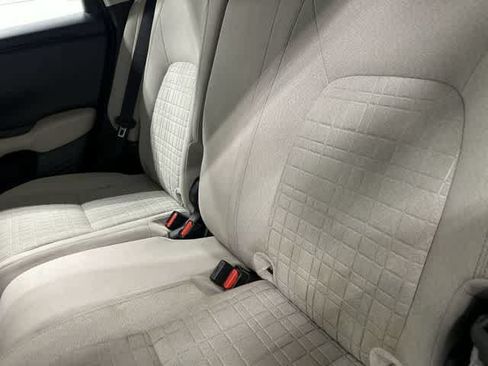Used 2024 Honda HR-V LX image 11