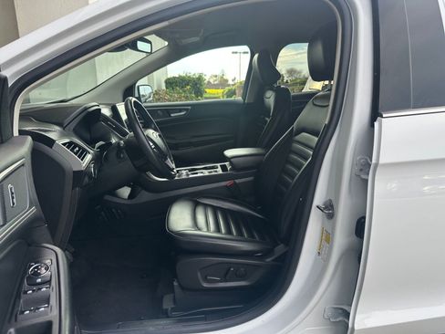 Used 2024 Ford Edge SEL image 27