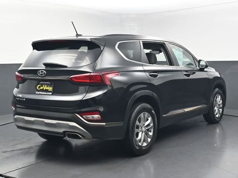 Used 2019 Hyundai Santa Fe SE AWD/4WD image 5
