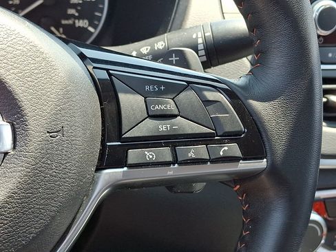 Certified 2020 Nissan Altima 2.5 SR AWD/4WD image 21