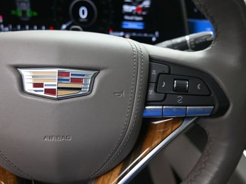 Used 2022 Cadillac Escalade ESV Sport Platinum AWD/4WD image 13