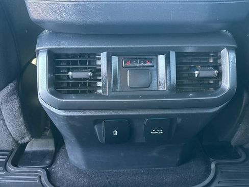 Used 2023 Ford F150 Lariat w/ Equipment Group 502A High AWD/4WD image 20