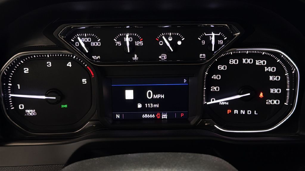 Used 2022 GMC Sierra 3500 AT4 w/ AT4 Preferred Package AWD/4WD image 24