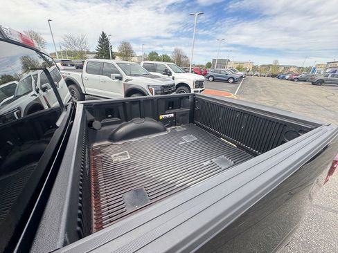 Used 2025 Ford F150 Lariat AWD/4WD image 24