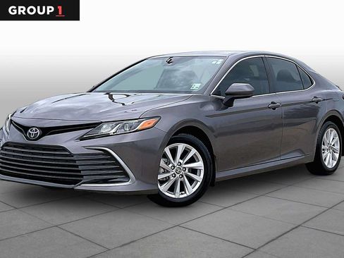 Used 2024 Toyota Camry LE FWD image 1