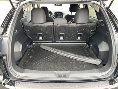 Certified 2025 Subaru Crosstrek 2.0i Premium AWD/4WD image 25