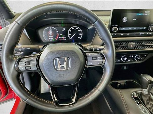 Used 2024 Honda HR-V Sport image 11
