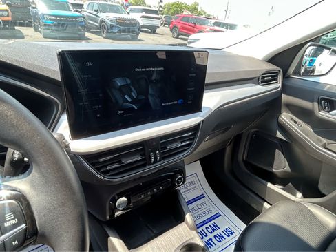 Used 2025 Ford Escape Platinum AWD/4WD image 51