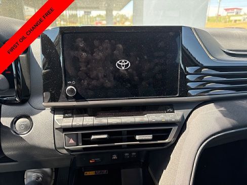 Used 2025 Toyota Camry LE FWD image 16