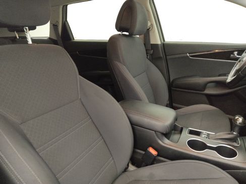 Used 2016 Kia Sorento FWD w/ LX Convenience Package image 21