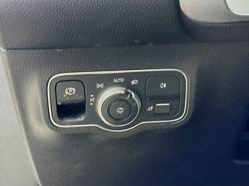 Certified 2023 Mercedes-Benz EQB 300 4MATIC w/ Driver Assistance Package image 10