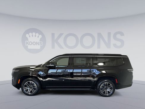 New 2026 Jeep Grand Wagoneer L 4WD w/ Premium Group I image 2