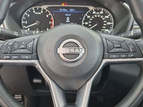 Certified 2025 Nissan Altima 2.5 SV FWD image 22