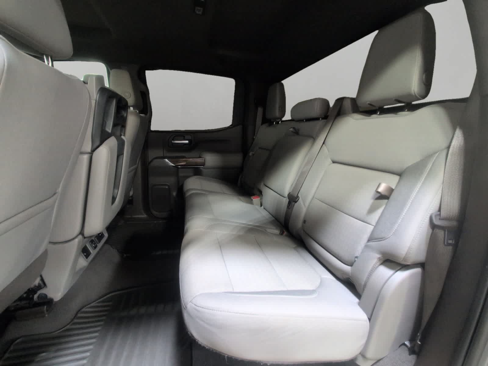 Used 2020 GMC Sierra 1500 Elevation w/ Elevation Value Package AWD/4WD image 13