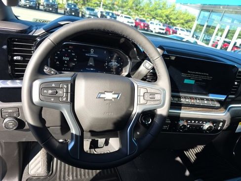 New 2026 Chevrolet Silverado 1500 LT image 13