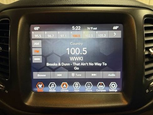 Used 2021 Jeep Compass Trailhawk w/ Sun and Sound Group AWD/4WD image 38