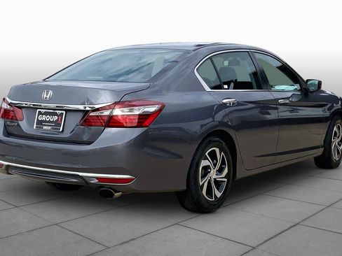 Used 2016 Honda Accord LX image 13