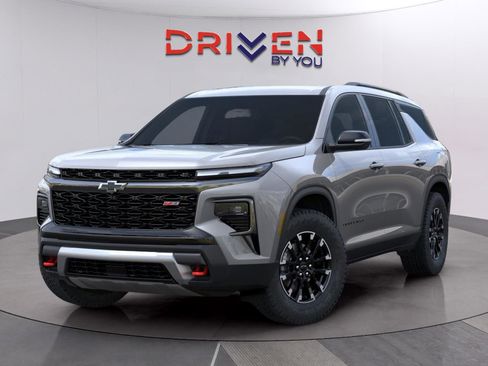 New 2026 Chevrolet Traverse Z71 w/ Driver Confidence Package image 7