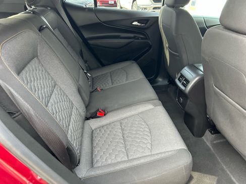Used 2018 Chevrolet Equinox LT image 25
