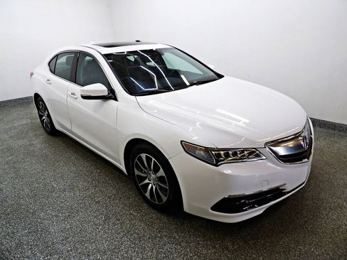Used 2016 Acura TLX w/ Technology Package FWD image 3