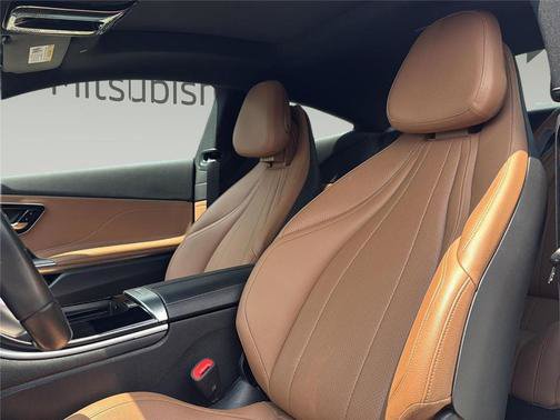 Used 2025 Mercedes-Benz CLE 300 4MATIC Coupe image 17