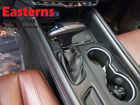 Used 2024 Dodge Durango R/T w/ Tow 'N Go Package AWD/4WD image 12