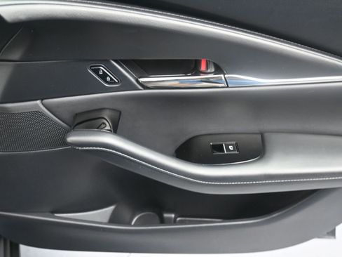 Used 2023 MAZDA CX-30 AWD 2.5 S w/ Preferred Package image 18