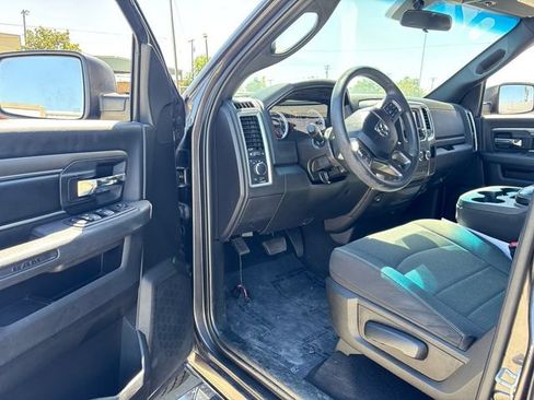 Used 2022 RAM 1500 Warlock AWD/4WD image 7