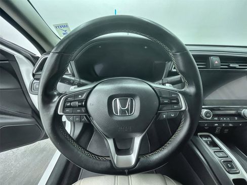 Used 2021 Honda Insight Touring image 21