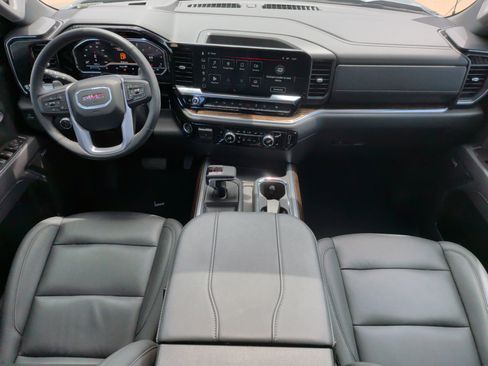 Used 2025 GMC Sierra 1500 Elevation w/ Elevation Premium Package AWD/4WD image 28