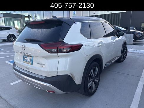 Used 2022 Nissan Rogue Platinum w/ Head-Up Display Package image 5