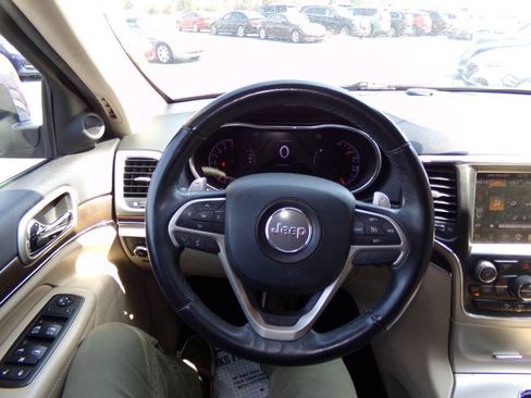 Used 2014 Jeep Grand Cherokee Limited w/ Trailer Tow Group IV image 52