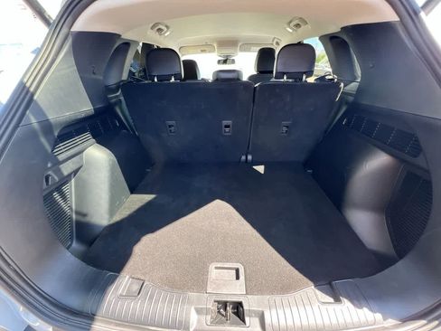 Used 2025 Ford Escape Platinum AWD/4WD image 26